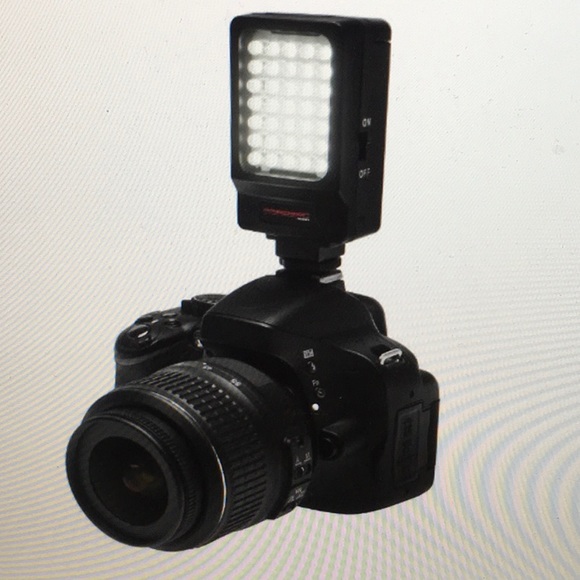 LED Video Light & Bracket - Picture 6 of 8